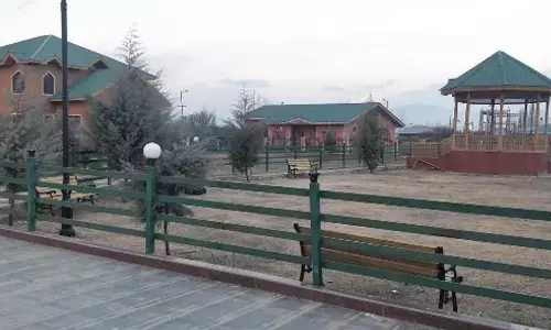 उत्तरी कश्मीर के कई अनोखे पर्यटन स्थल घूमने का इंतजार कर रहे