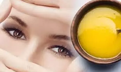 Beauty tips : आंखों के आसपास लगाएं देसी घी, कुछ ही दिनों में दिखेगा कमाल
