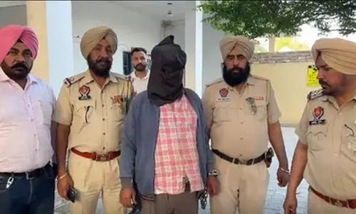 पंजाब : फिरोजपुर में पुलिस और बीएसएफ की संयुक्त कार्रवाई; हेरोइन बरामद, एक गिरफ्तार