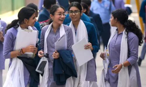 जेईई मेन्स में शामिल होने छात्रों को राहत, परीक्षा की तिथि बदलने के लिए 29 मार्च तक का समय जेईई मेन्स में शामिल होने छात्रों को राहत, परीक्षा की तिथि बदलने के लिए 29 मार्च तक का समय