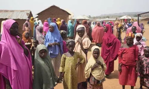 Nigeria : अपहरणकर्ता समझकर 16 लोगों को मार गिराया Nigeria : अपहरणकर्ता समझकर 16 लोगों को मार गिराया