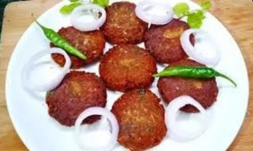 Soy Kebab Recipe: घर पर बनाएं आसानी से बनाए लज़ीज़ सोया कबाब Soy Kebab Recipe: घर पर बनाएं आसानी से बनाए लज़ीज़ सोया कबाब