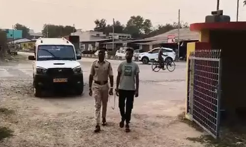सेक्सुअल ऑडियो वायरल करने की दी धमकी, युवती की बॉयफ्रेंड गिरफ्तार