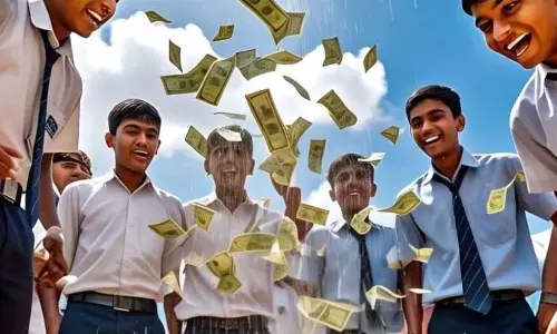 BSEB टॉपर्स को बड़ा इनाम: 2 लाख तक नकद, लैपटॉप और भी बहुत कुछ