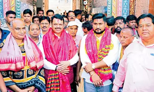 महाराष्ट्र के CM फडणवीस पुरी पहुंचे भगवान जगन्नाथ की उपस्थिति में पूजा-अर्चना की