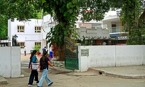 Karnataka: मंत्रियों को निगरानी की जरूरत नहीं