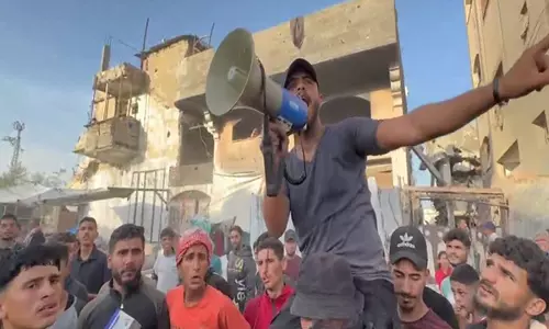 हमास ने Gaza में विरोध प्रदर्शनों को विदेशी हितों की पूर्ति बताते हुए खारिज कर दिया
