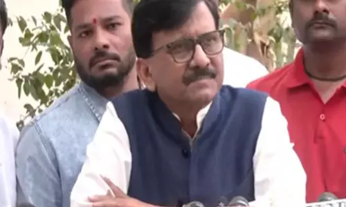 UBT सेना के संजय राउत ने कुणाल कामरा के लिए विशेष सुरक्षा की मांग की