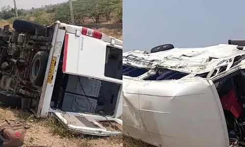 चित्रदुर्ग में ट्रेन पलटने से तीन लोगों की मौत, नंजनगुड में तीन डूबे
