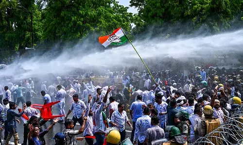Odisha पुलिस ने कांग्रेस नेताओं के खिलाफ दंगा और मारपीट का आरोप लगाया