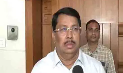Congress नेता ने पीएम मोदी की नागपुर यात्रा पर कटाक्ष करते हुए कही ये बात