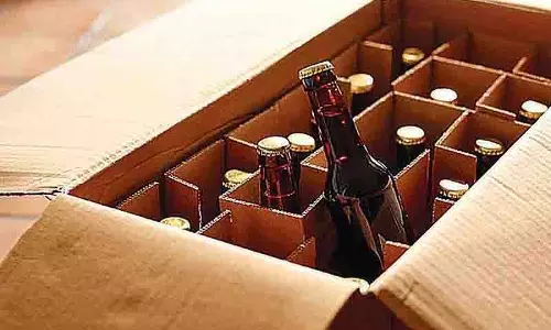 Chandigarh: ट्रक से 193 पेटी शराब जब्त