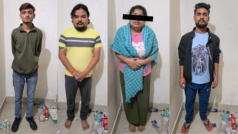 Assam पुलिस ने साइबर अपराध गिरोह का भंडाफोड़ किया, 68 एटीएम कार्ड के साथ चार गिरफ्तार Assam पुलिस ने साइबर अपराध गिरोह का भंडाफोड़ किया, 68 एटीएम कार्ड के साथ चार गिरफ्तार