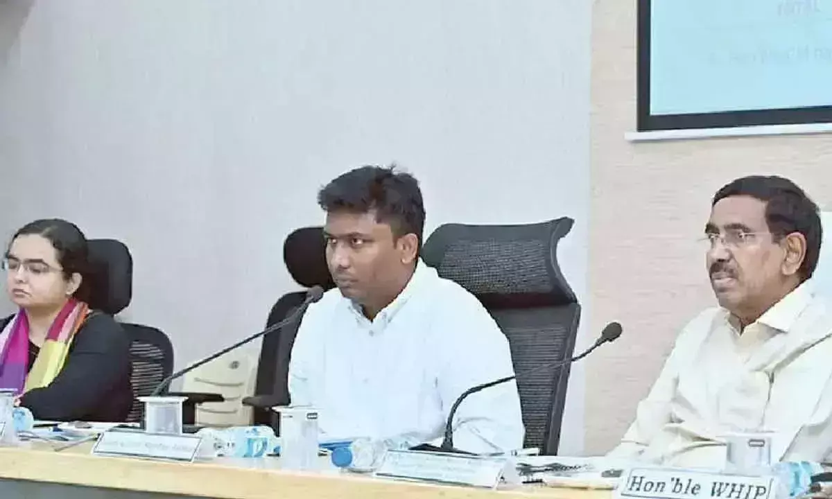 अधिकारियों को गर्मियों में सुरक्षा उपायों के साथ तैयार रहने को कहा गया अधिकारियों को गर्मियों में सुरक्षा उपायों के साथ तैयार रहने को कहा गया