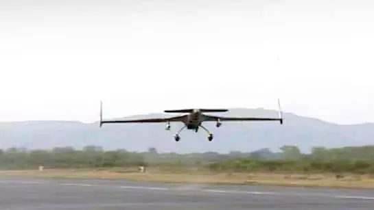 Pakistan Army Drone Attack : महिलाओं-बच्चों सहित कई मौतें Pakistan Army Drone Attack : महिलाओं-बच्चों सहित कई मौतें