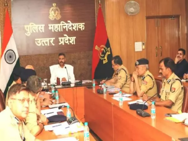 DGP प्रशांत कुमार ने आगामी त्योहारों के मद्देनजर समीक्षा बैठक की DGP प्रशांत कुमार ने आगामी त्योहारों के मद्देनजर समीक्षा बैठक की
