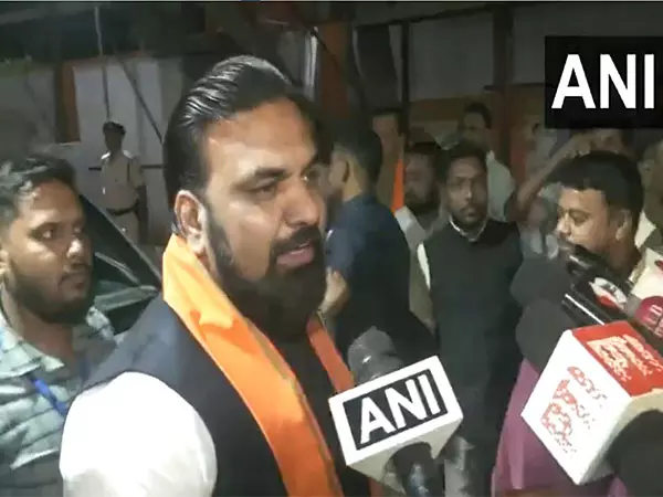 Bihar में एनडीए भारी बहुमत से सरकार बनाएगी: भाजपा की अहम बैठक के बाद उपमुख्यमंत्री सम्राट चौधरी Bihar में एनडीए भारी बहुमत से सरकार बनाएगी: भाजपा की अहम बैठक के बाद उपमुख्यमंत्री सम्राट चौधरी