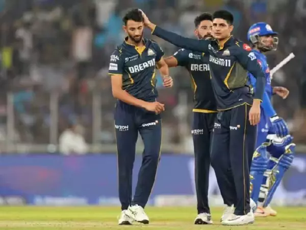 IPL 2025: प्रसिद्ध, सुधारन ने चमक बिखेरी, जीटी ने घरेलू मैदान पर एमआई के खिलाफ अजेय रन जारी रखा IPL 2025: प्रसिद्ध, सुधारन ने चमक बिखेरी, जीटी ने घरेलू मैदान पर एमआई के खिलाफ अजेय रन जारी रखा