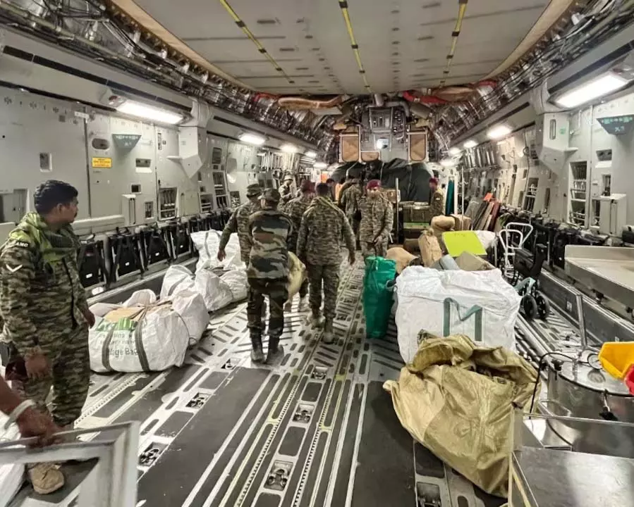 म्यांमार में भारत का Operation Brahma राहत के लिए तैनात NDRF और मेडिकल टीम म्यांमार में भारत का Operation Brahma राहत के लिए तैनात NDRF और मेडिकल टीम