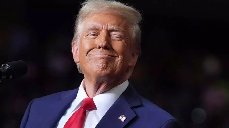 Trump 12 साल तक राष्ट्रपति? इस संवैधानिक पेच से मचा हड़कंप Trump 12 साल तक राष्ट्रपति? इस संवैधानिक पेच से मचा हड़कंप