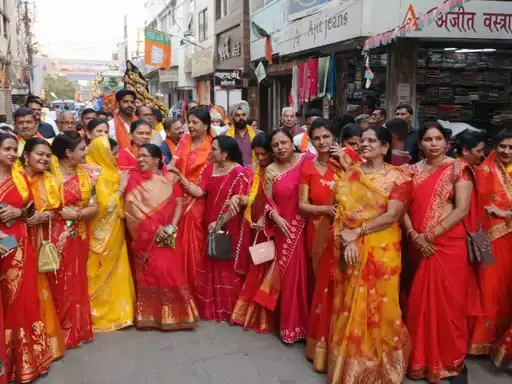 राजनांदगांव : श्रीमद् देवी भागवत कथा का आगाज राजनांदगांव : श्रीमद् देवी भागवत कथा का आगाज