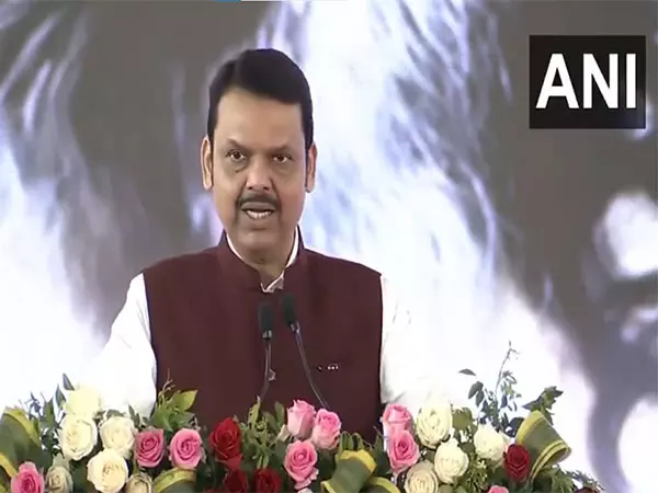 माधव नेत्रालय नेत्र रोगों के लिए महत्वपूर्ण संस्थान बनकर उभरेगा: Devendra Fadnavis माधव नेत्रालय नेत्र रोगों के लिए महत्वपूर्ण संस्थान बनकर उभरेगा: Devendra Fadnavis
