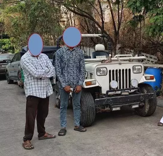 Hyderabad: सार्वजनिक रूप से आग्नेयास्त्रों का प्रदर्शन करने वाले बदमाशों को जेल जाना पड़ेगा Hyderabad: सार्वजनिक रूप से आग्नेयास्त्रों का प्रदर्शन करने वाले बदमाशों को जेल जाना पड़ेगा