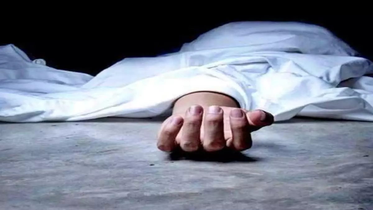 Haldwani: कालीचौड़ मंदिर के पास जंगल में मिला महिला का शव, पुलिस जांच में जुटी Haldwani: कालीचौड़ मंदिर के पास जंगल में मिला महिला का शव, पुलिस जांच में जुटी
