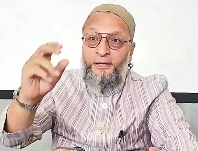 गैर-मुस्लिमों को वक्फ बोर्ड में सदस्यता कैसे दी जाएगी?: Asaduddin Owaisi गैर-मुस्लिमों को वक्फ बोर्ड में सदस्यता कैसे दी जाएगी?: Asaduddin Owaisi