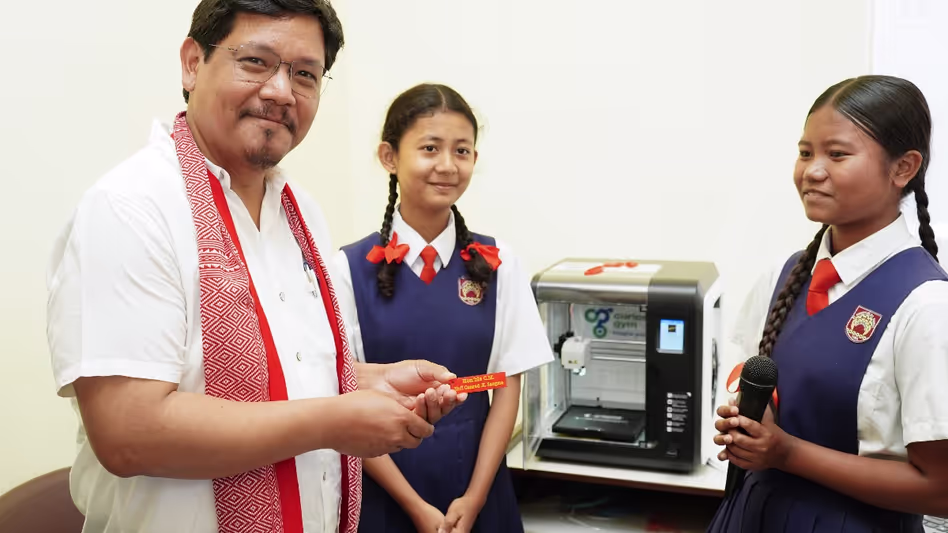 Meghalaya के मुख्यमंत्री ने युवाओं को प्रौद्योगिकी और नवाचार में क्रांति लाने का आह्वान किया Meghalaya के मुख्यमंत्री ने युवाओं को प्रौद्योगिकी और नवाचार में क्रांति लाने का आह्वान किया