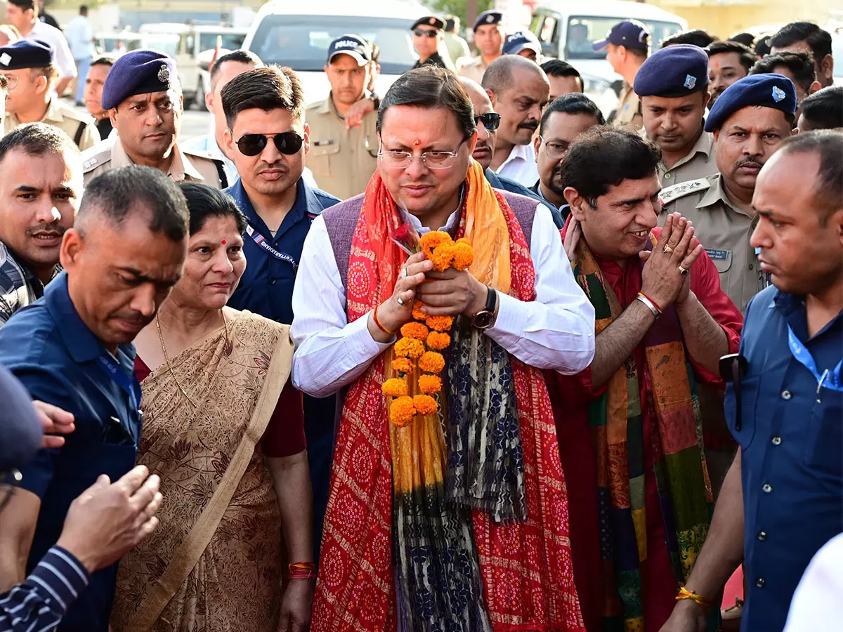 मुख्यमंत्री पुष्कर सिंह धामी ने Roorkee मंदिर में मां गंगा की आरती का किया उद्घाटन मुख्यमंत्री पुष्कर सिंह धामी ने Roorkee मंदिर में मां गंगा की आरती का किया उद्घाटन