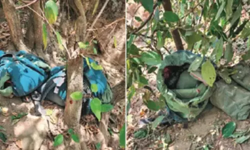 Jammu तलाशी जारी, 2 आतंकवादियों के शव बरामद: सेना Jammu तलाशी जारी, 2 आतंकवादियों के शव बरामद: सेना