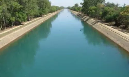 PAK : रेगिस्तान में नहर बना रहा पाकिस्तान PAK : रेगिस्तान में नहर बना रहा पाकिस्तान