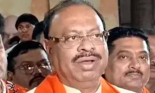 कांग्रेस छोड़कर भाजपा ज्वाइन करने वाले नेता महाराष्ट्र को विकसित बनाने में योगदान देना चाहते हैं : चंद्रशेखर बावनकुले कांग्रेस छोड़कर भाजपा ज्वाइन करने वाले नेता महाराष्ट्र को विकसित बनाने में योगदान देना चाहते हैं : चंद्रशेखर बावनकुले