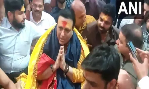 गोविंदा ने Ujjain में महाकालेश्वर ज्योतिर्लिंग मंदिर में दर्शन किए