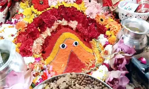 Una : चिंतपूर्णी मंदिर में चैत्र नवरात्र मेले का शुभारंभ, उमड़ी आस्था की लहर
