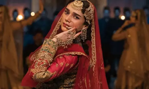 Aditi Rao : हीरामंडी के बाद भी हाथ खाली, नहीं मिल रहा काम!