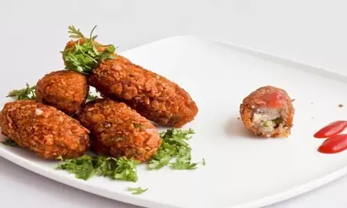 Office Mid Meals Recipe: ऑफिस में छोटी-मोटी भूख मिटाने के लिए इन दो मिड-मिल्स को आजमाएं Office Mid Meals Recipe: ऑफिस में छोटी-मोटी भूख मिटाने के लिए इन दो मिड-मिल्स को आजमाएं