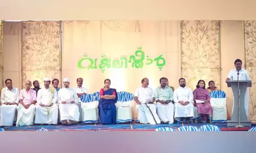 Kerala: पिरप्पामंकड पदशेखर समिति ने मंदिर प्रांगण में मैत्रीपूर्ण इफ्तार का आयोजन किया