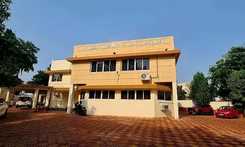 Odisha स्वास्थ्य विज्ञान विश्वविद्यालय में एक बार फिर विवाद, इस बार ‘संबद्धता’ के मुद्दे पर Odisha स्वास्थ्य विज्ञान विश्वविद्यालय में एक बार फिर विवाद, इस बार ‘संबद्धता’ के मुद्दे पर