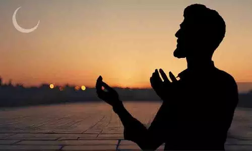 Eid Ka Chand: प्रेमियों और कवियों के लिए एक चिरस्थायी प्रेरणा