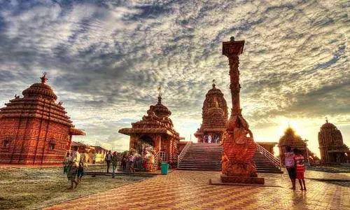 Assam: गुवाहाटी का 160 साल पुराना ऐतिहासिक महाफ़िज़खाना ध्वस्त, विरासत स्थल नष्ट