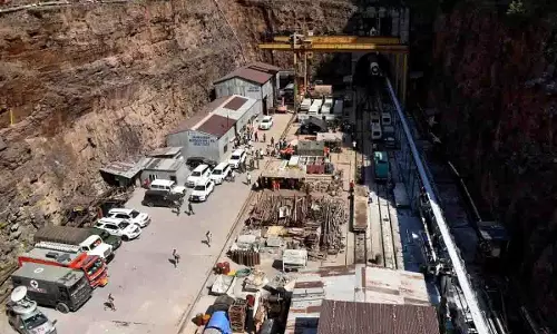 SLBC सुरंग ढहने से फंसे श्रमिकों की तलाश 37वें दिन भी जारी