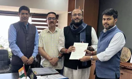 भाजपा KDD प्रतिनिधिमंडल ने JMC आयुक्त से मुलाकात की