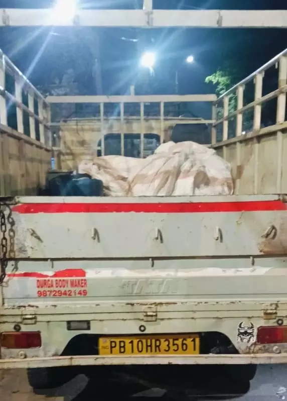 Punjab : 3 क्विंटल गौ मांस के साथ आरोपी गिरफ्तार Punjab : 3 क्विंटल गौ मांस के साथ आरोपी गिरफ्तार