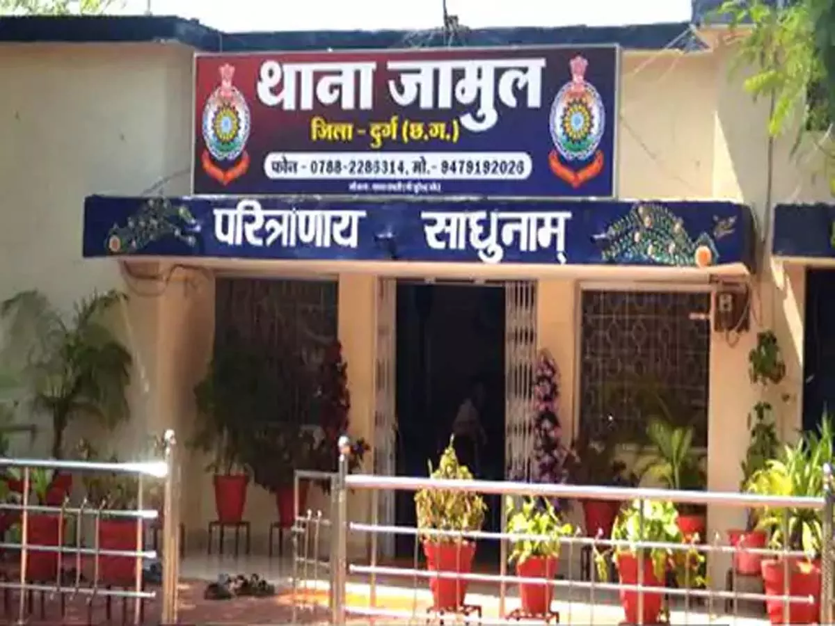 खाना ऑर्डर कर डिलीवरी ब्वॉय से लूट, तीन किशोर गिरफ्तार खाना ऑर्डर कर डिलीवरी ब्वॉय से लूट, तीन किशोर गिरफ्तार
