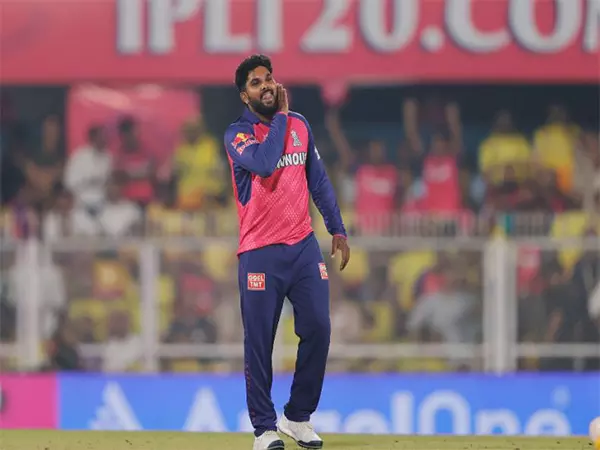 हसरंगा ने CSK के खिलाफ जश्न मनाने के पीछे की प्रेरणा का खुलासा किया हसरंगा ने CSK के खिलाफ जश्न मनाने के पीछे की प्रेरणा का खुलासा किया