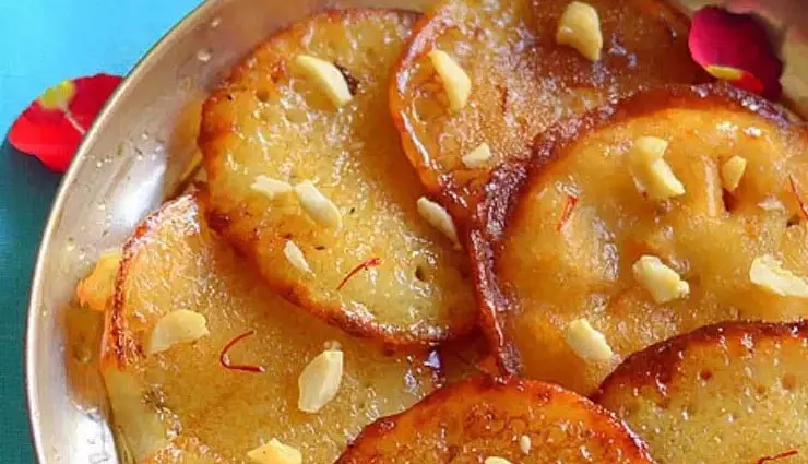 Semolina-Milk Malpua: एक अद्भुत स्वादिष्ट मिठाई Semolina-Milk Malpua: एक अद्भुत स्वादिष्ट मिठाई