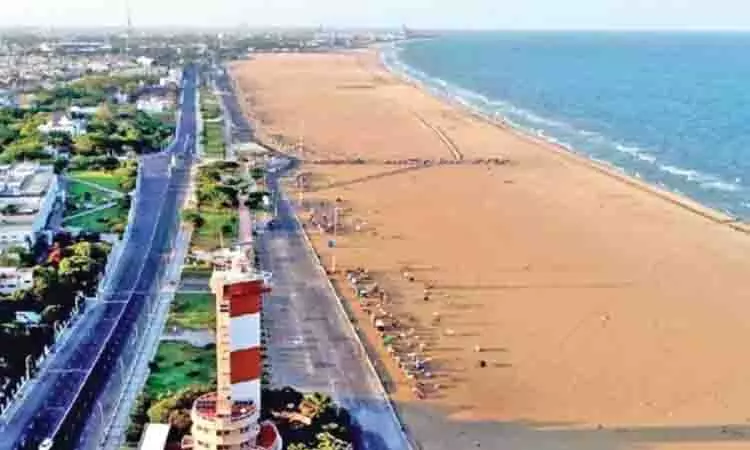CHENNAI: पारिवारिक समस्याओं के चलते दो युवतियों ने मरीना बीच पर आत्महत्या का प्रयास किया CHENNAI: पारिवारिक समस्याओं के चलते दो युवतियों ने मरीना बीच पर आत्महत्या का प्रयास किया