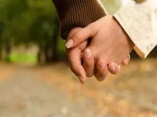 Relationship : रिश्तों में मतभेदों को सुलझाने के 5 महत्वपूर्ण तरीके Relationship : रिश्तों में मतभेदों को सुलझाने के 5 महत्वपूर्ण तरीके